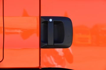 �й����� HOWO TX 350���� 6X2 7.8����ʽ�ػ���ͼƬ