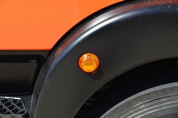 �й����� HOWO TX 350���� 6X2 7.8����ʽ�ػ���ͼƬ