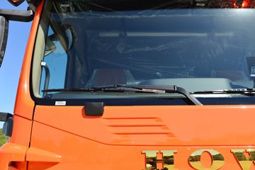 �й����� HOWO TX 350���� 6X2 7.8����ʽ�ػ���ͼƬ