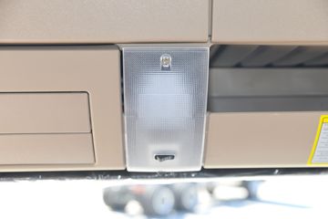 �й����� HOWO TX 350���� 6X2 7.8����ʽ�ػ���ͼƬ