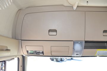 �й����� HOWO TX 350���� 6X2 7.8����ʽ�ػ���ͼƬ