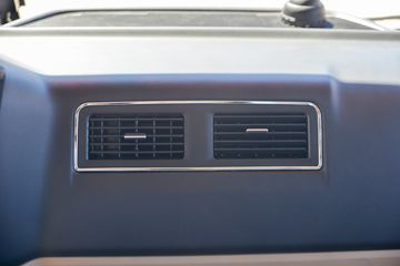 �й����� HOWO TX 350���� 6X2 7.8����ʽ�ػ���ͼƬ