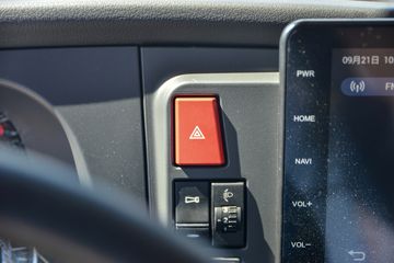 �й����� HOWO TX 350���� 6X2 7.8����ʽ�ػ���ͼƬ