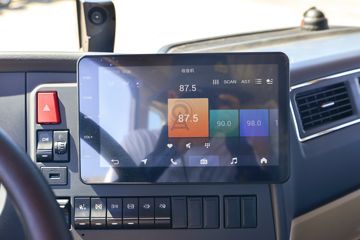 �й����� HOWO TX 350���� 6X2 7.8����ʽ�ػ���ͼƬ