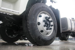 江淮 格尔发A5L中卡 220马力 4X2 6.8米厢式载货车(HFC5181XXYP3K2A50DS)