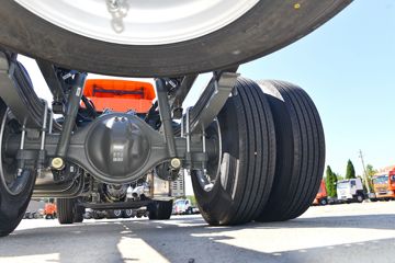 �й����� HOWO TX 350���� 6X2 7.8����ʽ�ػ���ͼƬ