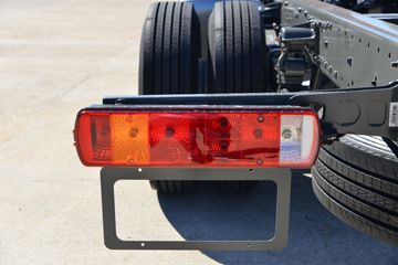 �й����� HOWO TX 350���� 6X2 7.8����ʽ�ػ���ͼƬ