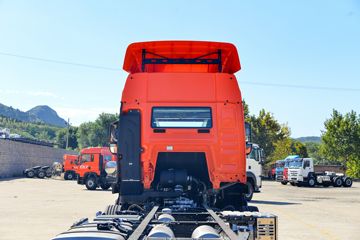 �й����� HOWO TX 350���� 6X2 7.8����ʽ�ػ���ͼƬ