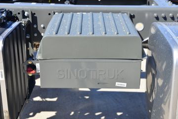 �й����� HOWO TX 350���� 6X2 7.8����ʽ�ػ���ͼƬ