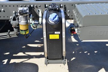 �й����� HOWO TX 350���� 6X2 7.8����ʽ�ػ���ͼƬ