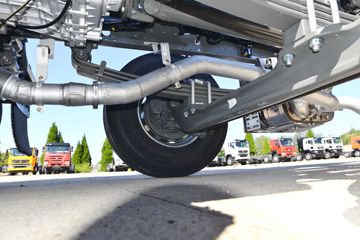 �й����� HOWO TX 350���� 6X2 7.8����ʽ�ػ���ͼƬ