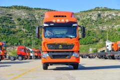 中国重汽 HOWO TX7 270马力 4X2 9.6米AMT自动档厢式载货车 中国重汽 HOWO TX7 270马力 4X2 9.6米AMT自动档厢式载货车