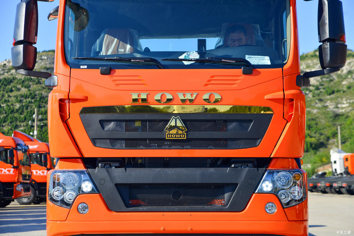 й HOWO TX7 270 4X2 9.6ʽػ                                                