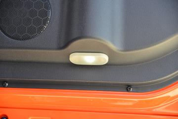 �й����� HOWO TX7�ؿ� 480���� 6X4 LNGǣ����ͼƬ