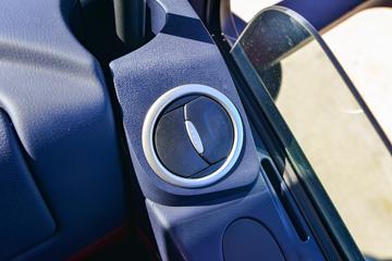 �й����� HOWO TX7�ؿ� 480���� 6X4 LNGǣ����ͼƬ