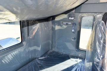 �й����� HOWO TX7�ؿ� 480���� 6X4 LNGǣ����ͼƬ