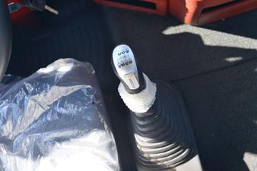 �й����� HOWO TX7�ؿ� 480���� 6X4 LNGǣ����ͼƬ