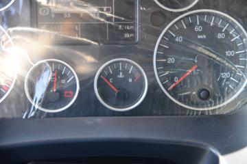 �й����� HOWO TX7�ؿ� 480���� 6X4 LNGǣ����ͼƬ