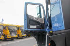 江淮 超越Q7重卡 460马力 6X4 牵引车(国六)(HFC4254P1K6E33S)