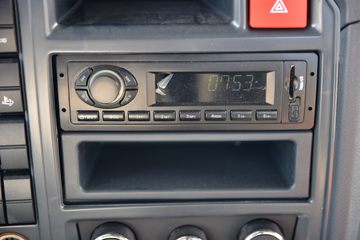 �й�����HOWO ���� 140���� 4X2 ƽ�����䳵(����)(ZZ5047TPBH3315F145H)ͼƬ