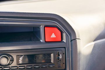 �й�����HOWO ���� 140���� 4X2 ƽ�����䳵(����)(ZZ5047TPBH3315F145H)ͼƬ