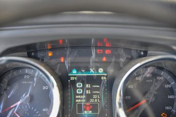 �й�����HOWO ���� 140���� 4X2 ƽ�����䳵(����)(ZZ5047TPBH3315F145H)ͼƬ