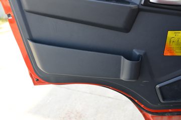 �й�����HOWO ���� 140���� 4X2 ƽ�����䳵(����)(ZZ5047TPBH3315F145H)ͼƬ