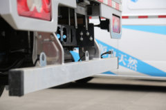 欧马可 智蓝HS 4.5T 4.14米单排插电式混合动力厢式轻卡14.016kWh