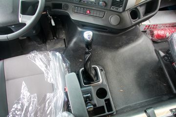 ���� �����A5X���п� 220���� 4X2 9.8����ʽ�ػ���ͼƬ