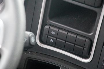 ���� �����A5X���п� 220���� 4X2 9.8����ʽ�ػ���ͼƬ