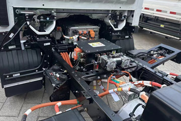 ������� ����EM 4.5T 3.8�׵��Ŵ��綯�����Ῠ66.84kWhͼƬ