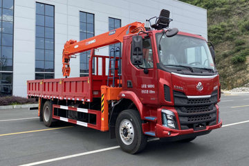 东风柳汽 新乘龙M3 245马力 4X2 6米随车吊(汇合牌)(HHH5181JSQLZ6)