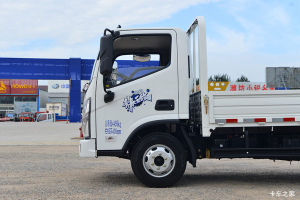 青春无敌版马槽车箱车到店啦，欢迎各位卡友前来试驾