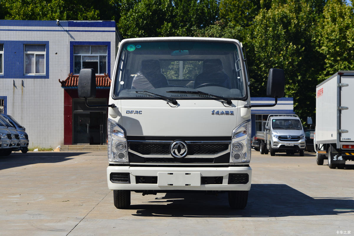 4.74������񳵣�����С����W15