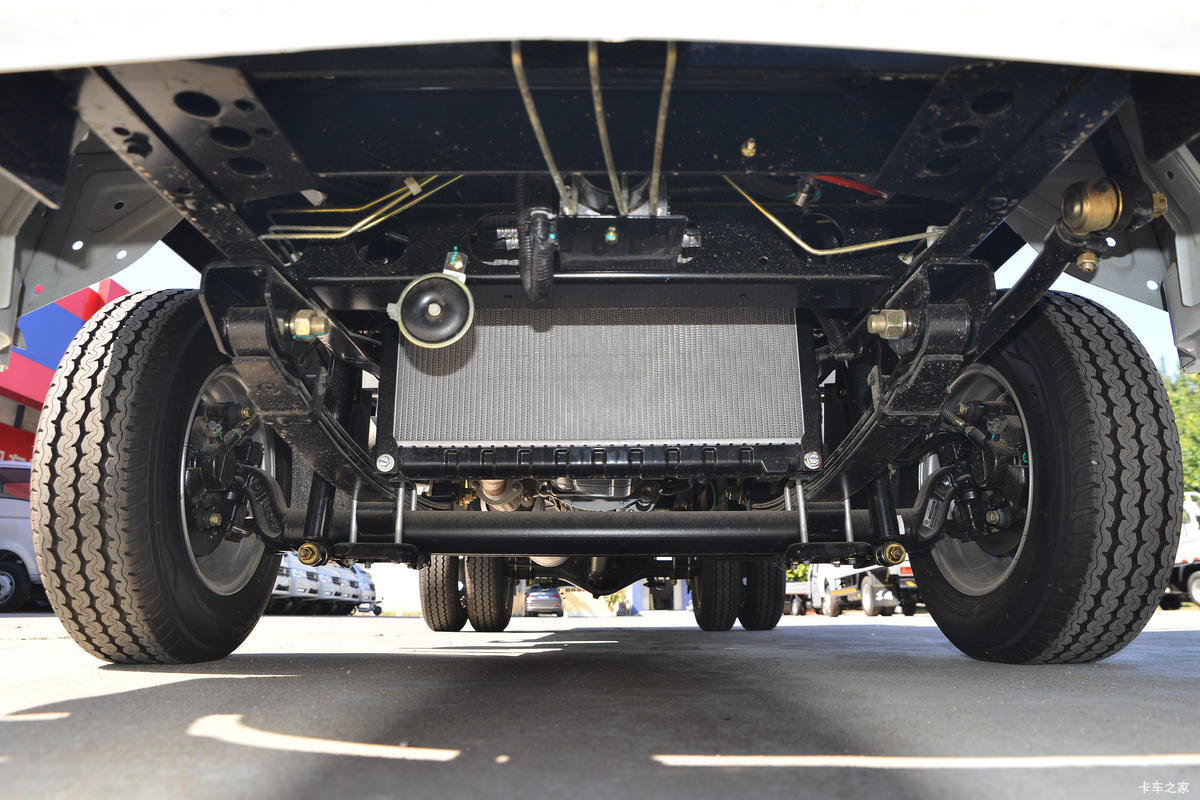 4.74������񳵣�����С����W15