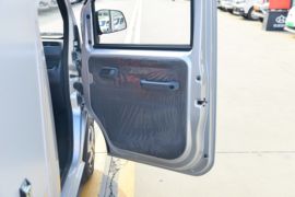 仁T10&nbsp;电动载货车内饰图片