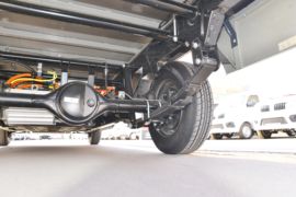 仁T10&nbsp;电动载货车底盘图片