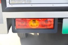 雷驰 仁T10 1.6T 2.025米单排电动厢式微卡15.12kWh