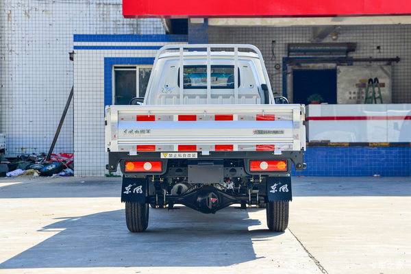 购小霸王W08载货车 享高达0.58万优惠