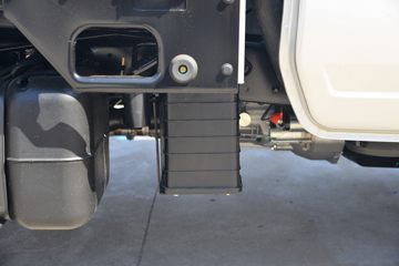 ���� С����W08 1.3L 91���� 3.05�׵�������С��(��̥)(EQ1036S60Q4A)ͼƬ