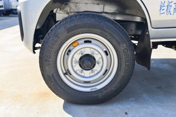 ���� С����W08 1.3L 91���� 3.05�׵�������С��(��̥)(EQ1036S60Q4A)ͼƬ