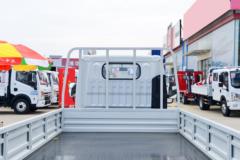 跃进 福星S80 1.6L 123马力 汽油 4.05米单排栏板小卡(国六)(SH1033PEGCNZ7)