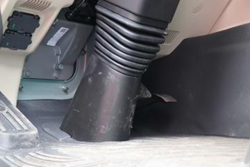 �������� ����H5V 480���� 6X4 LNG�Զ���ǣ����(Һ��)(LZ4250H7DM1)ͼƬ