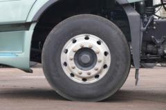 东风柳汽 乘龙H5V 480马力 6X4 LNG自动档牵引车(液缓)(LZ4250H7DM1)