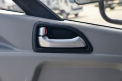 中国重汽HOWO 悍将M 140马力 3.85米排半栏板轻卡(法士特8档)(ZZ1047C3215F145)