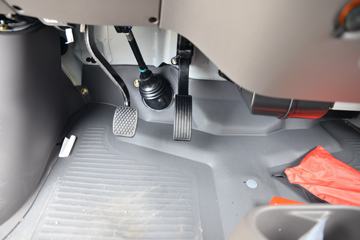 ¼ ˧ 2022 3.2T 4.865״綯ջ41.93kWh ͼƬ