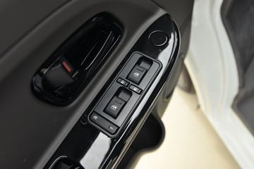 ¼ ˧ 2022 3.2T 4.865״綯ջ41.93kWh ͼƬ