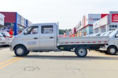 长安跨越王X1 豪华型 1.6L 122马力 汽油 2.55米双排栏板小卡(国六)(SC1031XAS6B)