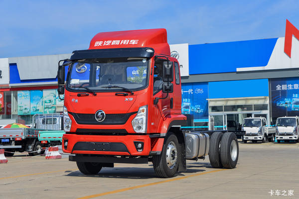 陕汽商用车 轩德X9 轻量化版 240马力 4.8米排半厢式载货车(SX5182XXYBP6501)