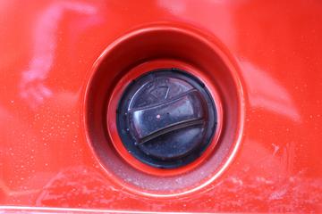 �й����� HOWO Max�ؿ� 530���� 6X4 LNGǣ����(Һ��)ͼƬ